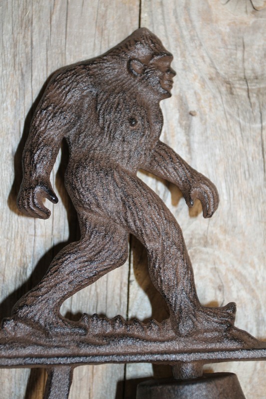 1 WALL MOUNTED BIG FOOT BELL,ALL OCCASION GIFTS,COUNTRY DECOR,SASQUATCH B-97 gallery
